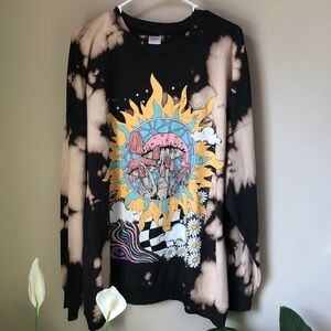 Mushroom 🍄 Tie-Dye Women’s Crewneck Sweatshirt XXL No Boundaries NWT